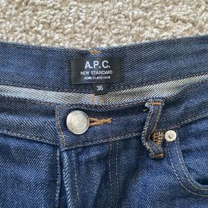 APC JEANS 36 & 35